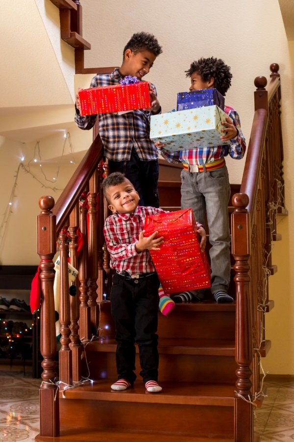 TAGIN Christmas Giveaway for Kids